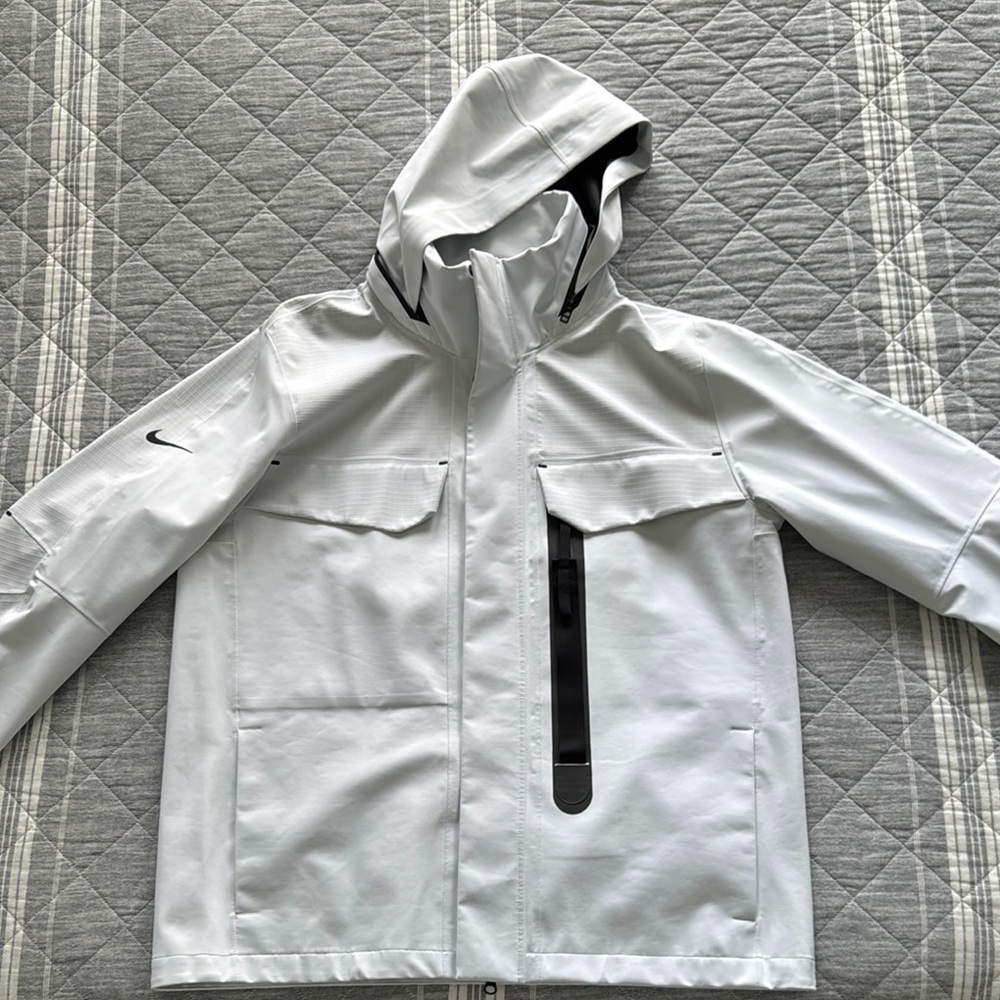 Nike Sportswear White Tech Jacket